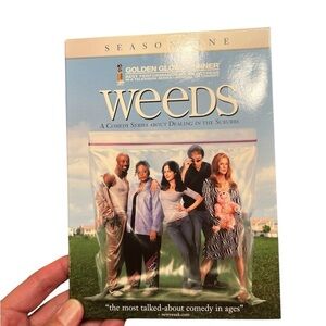 Weeds Season One DVD